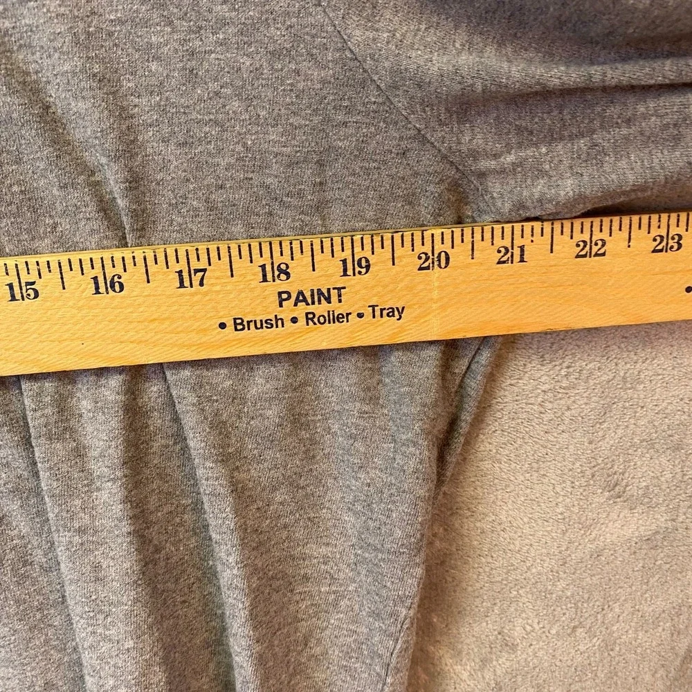 Hollister Long Sleeve T-Shirt XL Gray Laguna Beach Graphic
